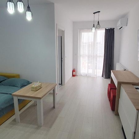 Studio spațios,intim+ loc parcare propriu,vedere panoramică,utilat de lux Bucureşti Exterior foto
