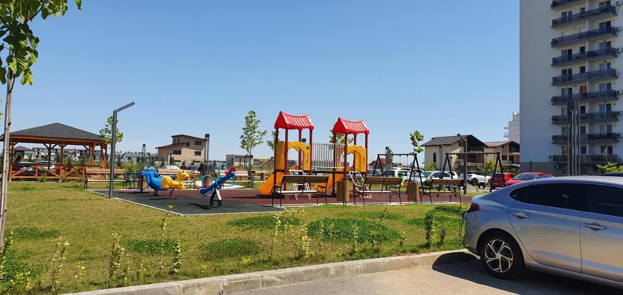 Studio spațios,intim+ loc parcare propriu,vedere panoramică,utilat de lux Bucureşti Exterior foto