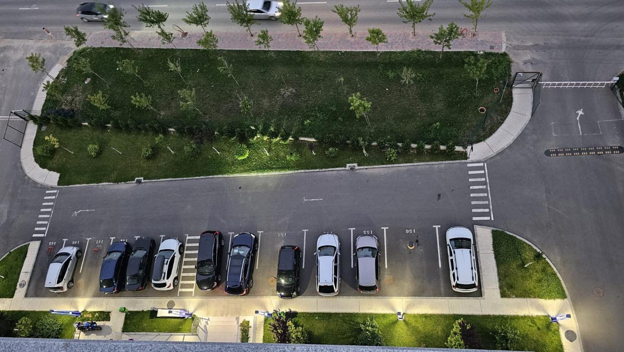 Studio spațios,intim+ loc parcare propriu,vedere panoramică,utilat de lux Bucureşti Exterior foto