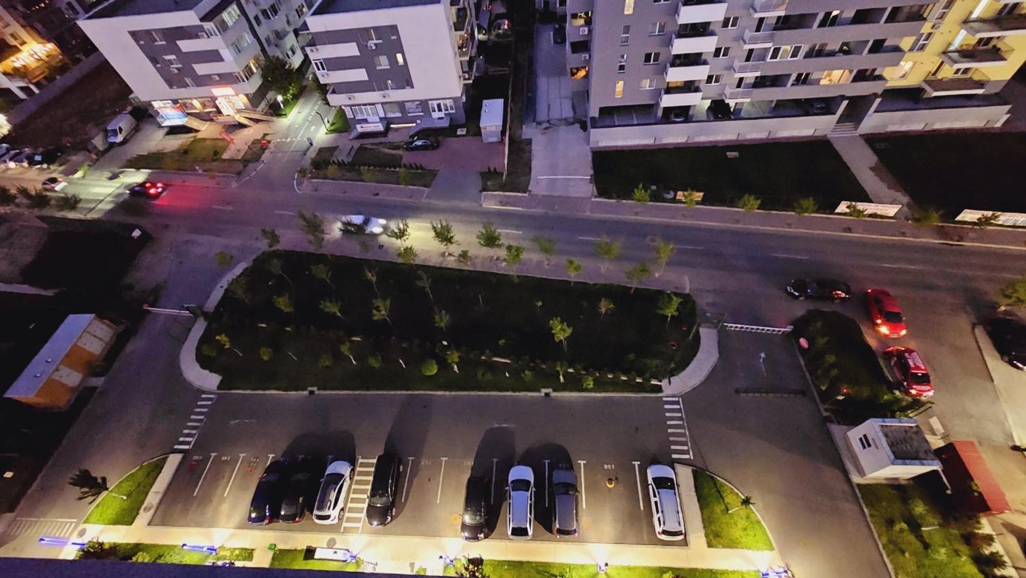 Studio spațios,intim+ loc parcare propriu,vedere panoramică,utilat de lux Bucureşti Exterior foto