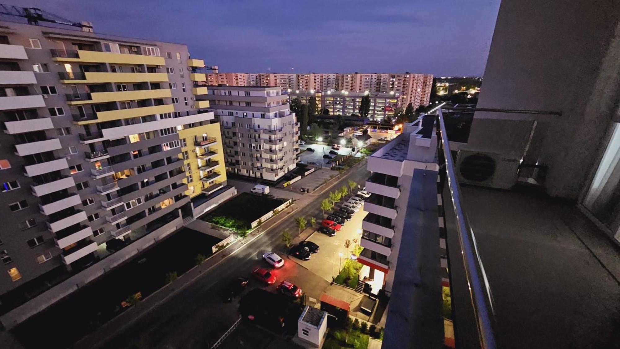 Studio spațios,intim+ loc parcare propriu,vedere panoramică,utilat de lux Bucureşti Exterior foto